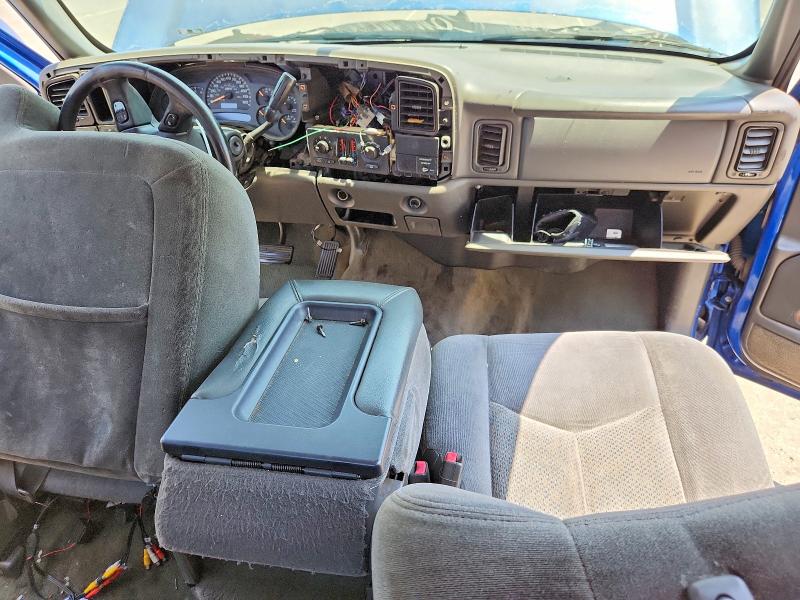 Photo 8 from auction – 2004 CHEVROLET SILVERADO with VIN 2GCEC19T941202684