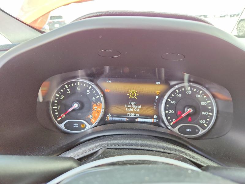 Photo 9 from auction – 2018 JEEP RENEGADE with VIN ZACCJBBB1JPH60194