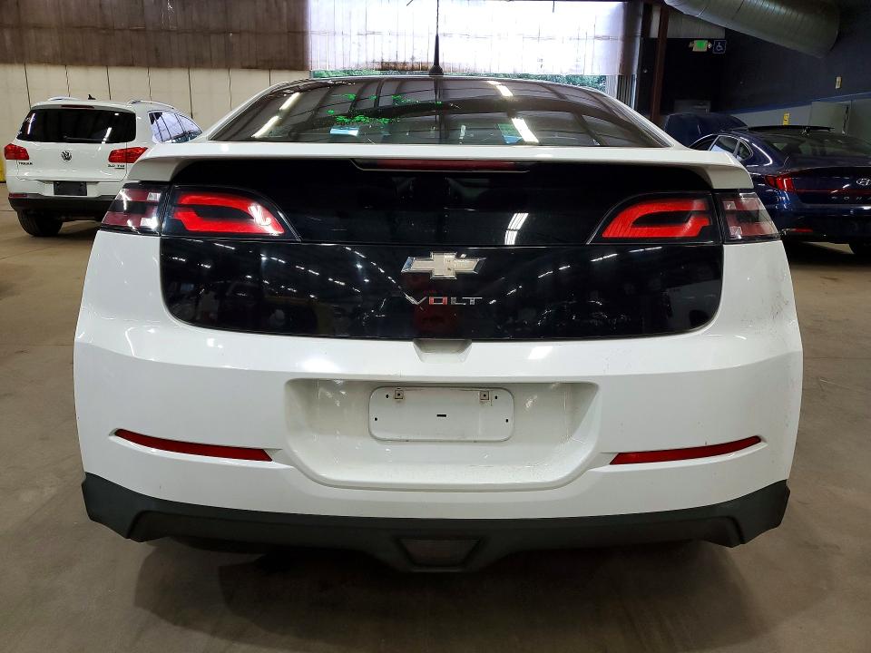 Photo 6 from auction – 2012 CHEVROLET VOLT with VIN 1G1RB6E4XCU116215
