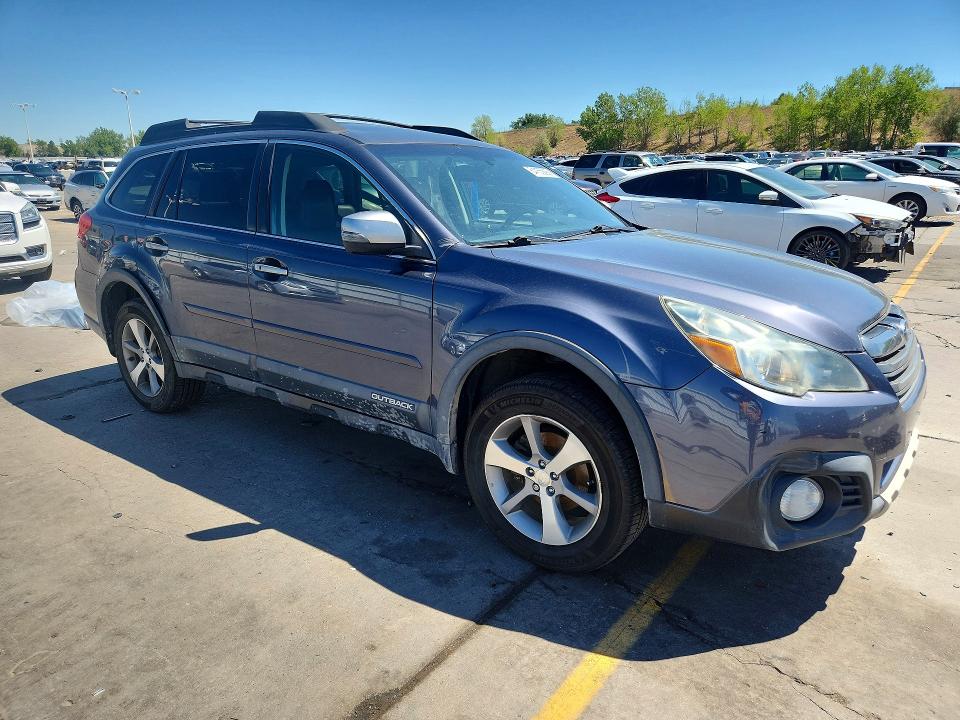 Photo 4 from auction – 2014 SUBARU OUTBACK with VIN 4S4BRBPCXE3228499