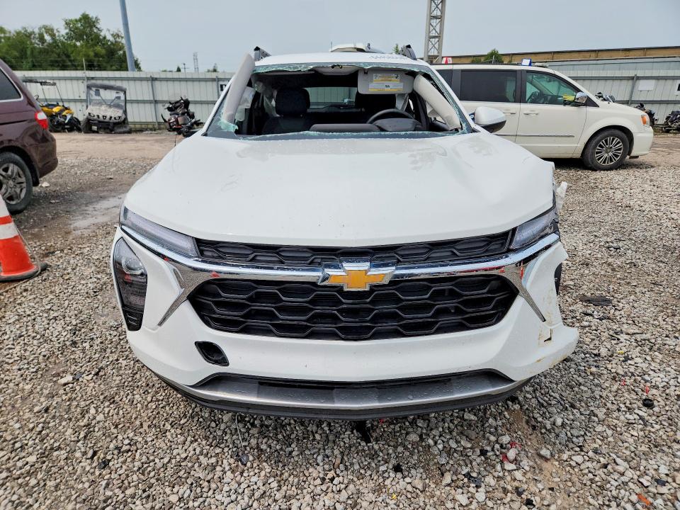 Photo 5 from auction – 2026 CHEVROLET TRAX with VIN KL77LHEP7TC052431