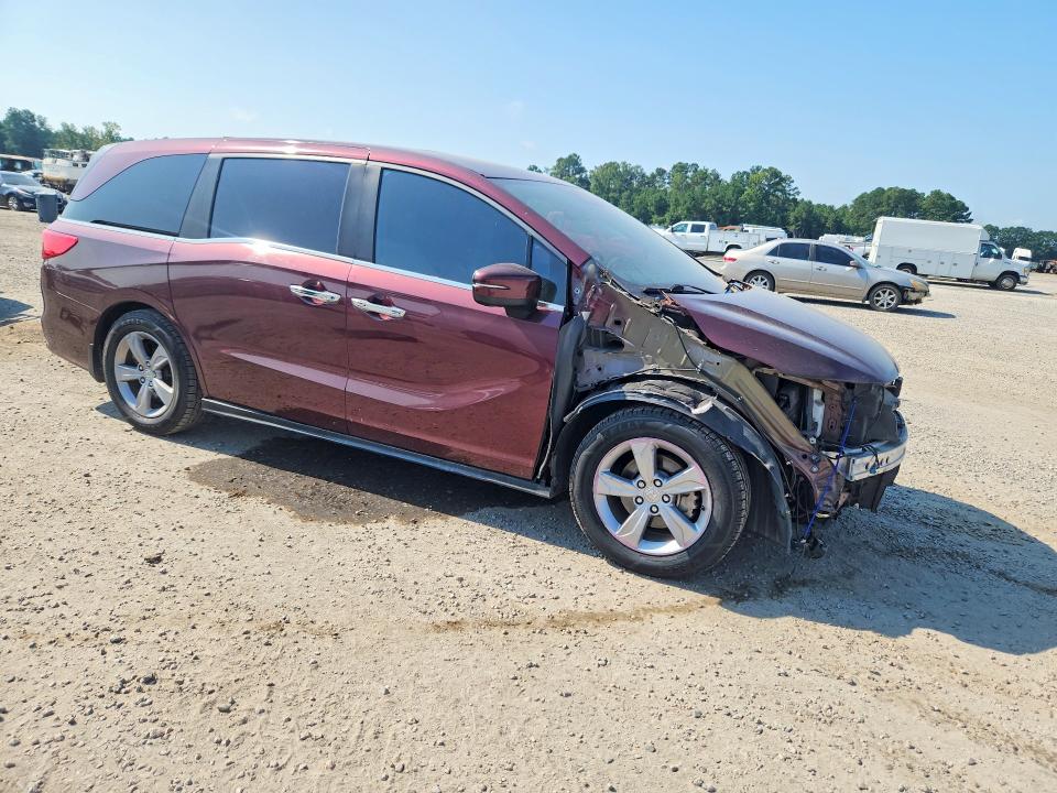 Photo 4 from auction – 2018 HONDA ODYSSEY with VIN 5FNRL6H75JB072365