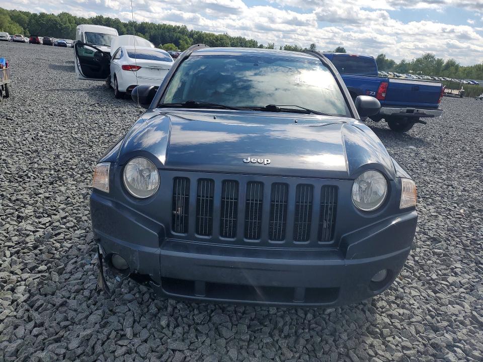 Снимка 5 от търг – 2008 JEEP COMPASS с VIN 1J8FT47038D684019