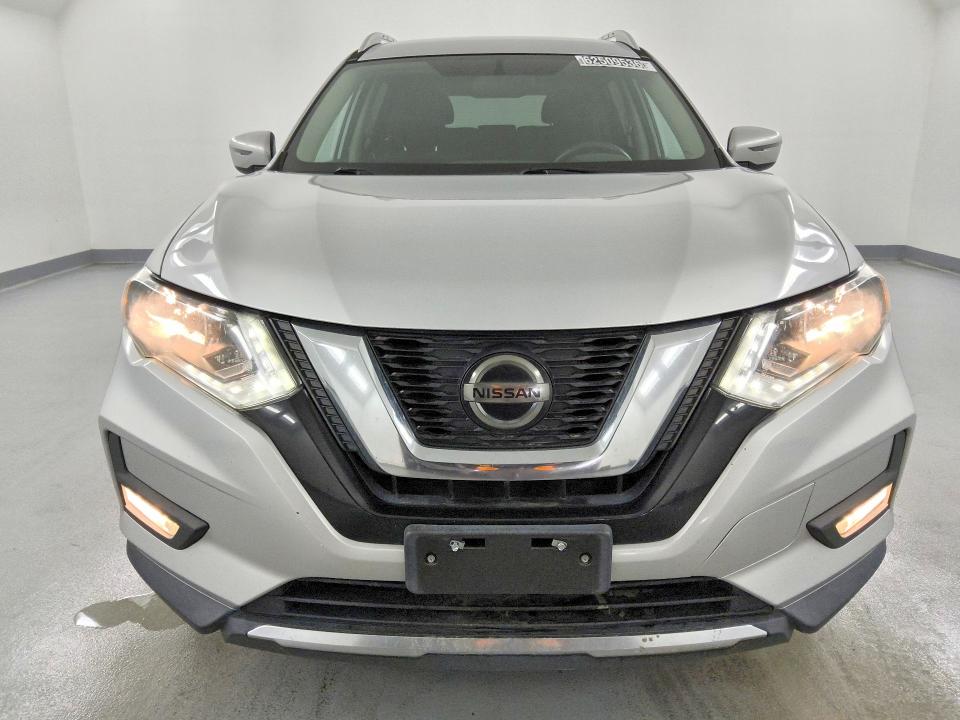 Photo 5 from auction – 2018 NISSAN ROGUE with VIN 5N1AT2MT1JC714064