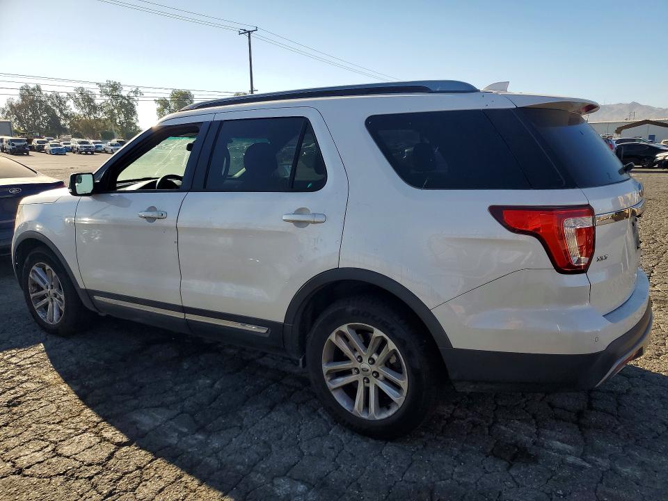 Photo 2 from auction – 2016 FORD EXPLORER with VIN 1FM5K7D89GGC22932