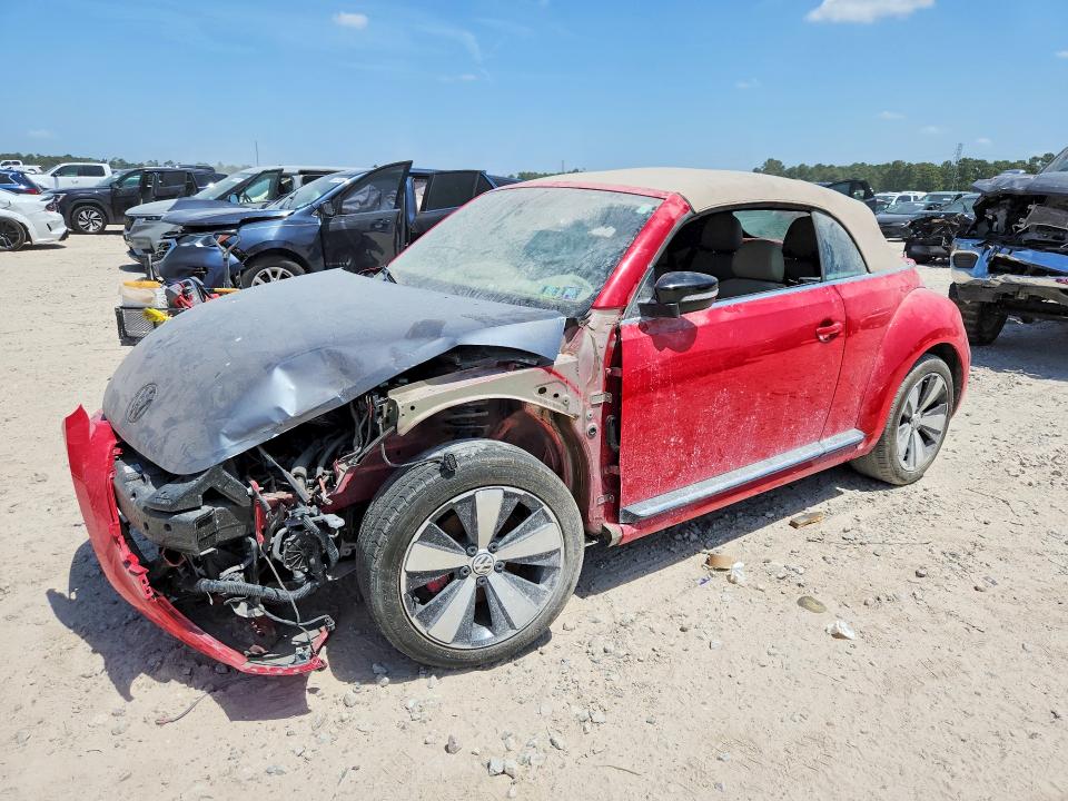 2015 VOLKSWAGEN BEETLE - Търг №65870386