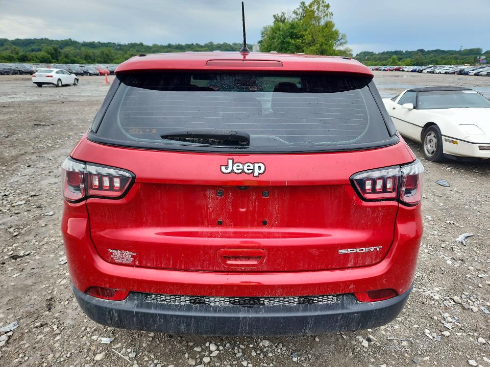 Photo 6 from auction – 2018 JEEP COMPASS with VIN 3C4NJCAB4JT271748