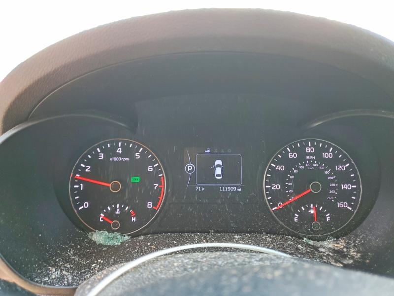 Photo 9 from auction – 2018 KIA OPTIMA with VIN KNAGT4L30J5205905
