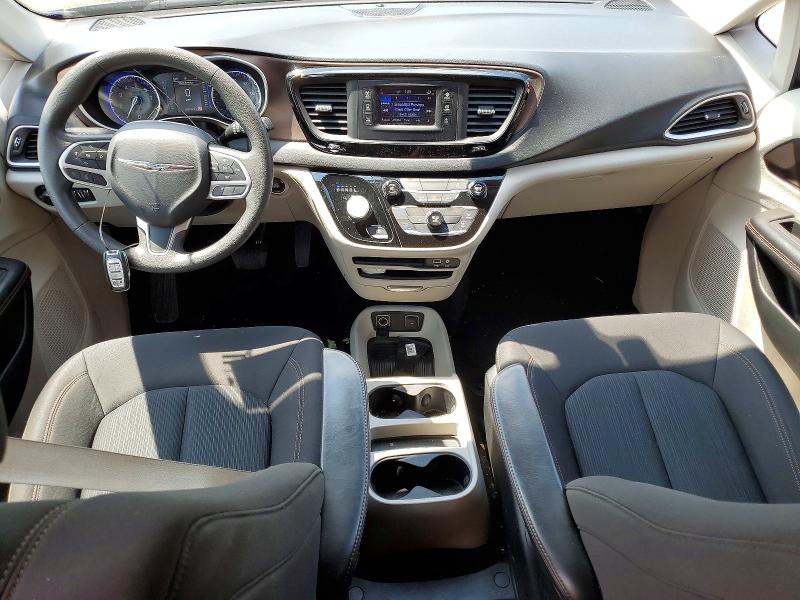 Photo 8 from auction – 2017 CHRYSLER PACIFICA with VIN 2C4RC1DG9HR720183