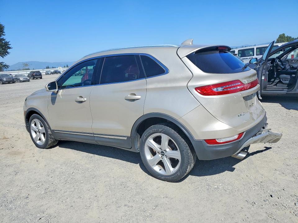 Photo 2 from auction – 2017 LINCOLN MKC with VIN 5LMCJ1C90HUL31510
