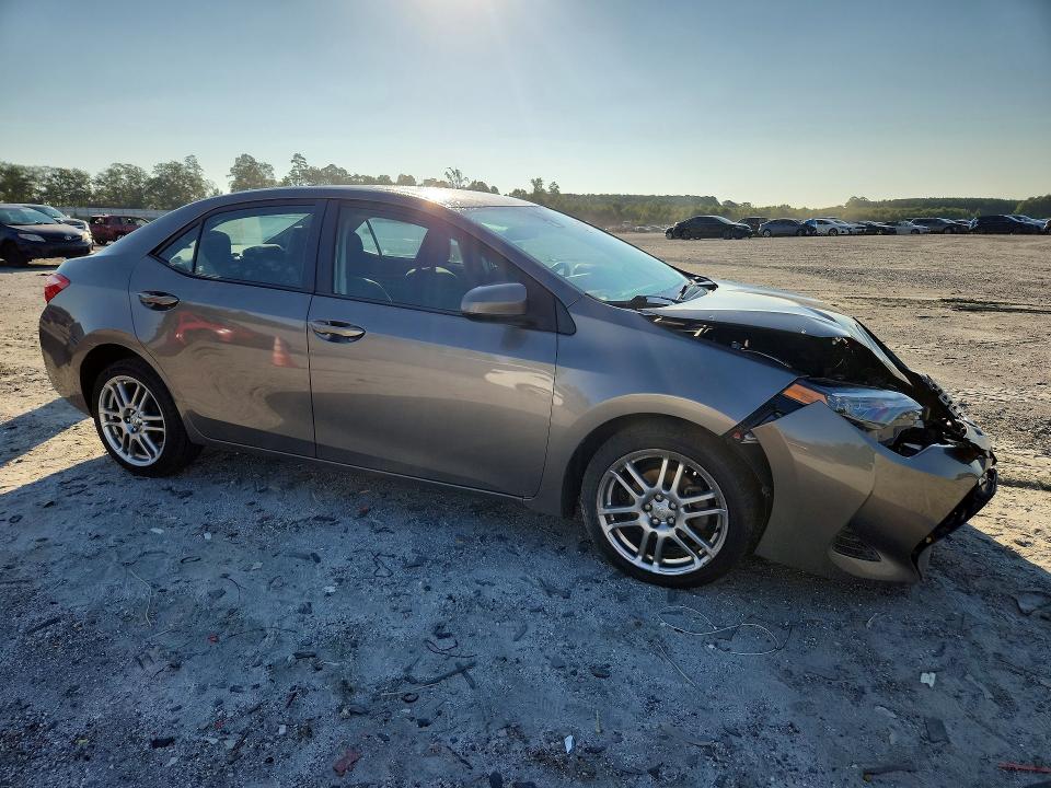 Photo 4 from auction – 2019 TOYOTA COROLLA with VIN 5YFBURHE4KP870425