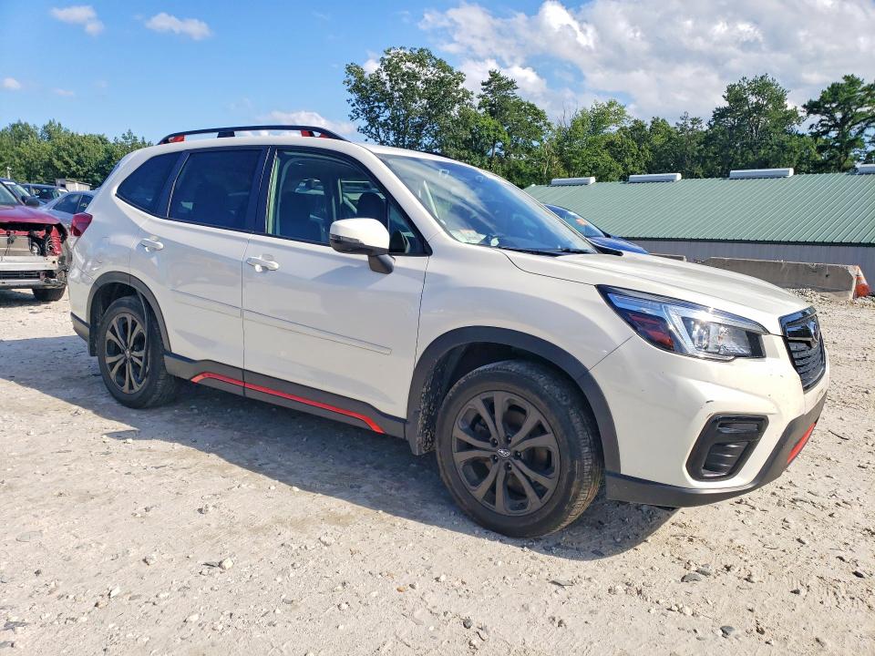 Photo 4 from auction – 2020 SUBARU FORESTER with VIN JF2SKARC4LH421703
