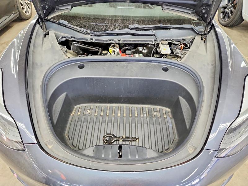 Photo 11 from auction – 2022 TESLA MODEL 3 with VIN 5YJ3E1EA5NF186164
