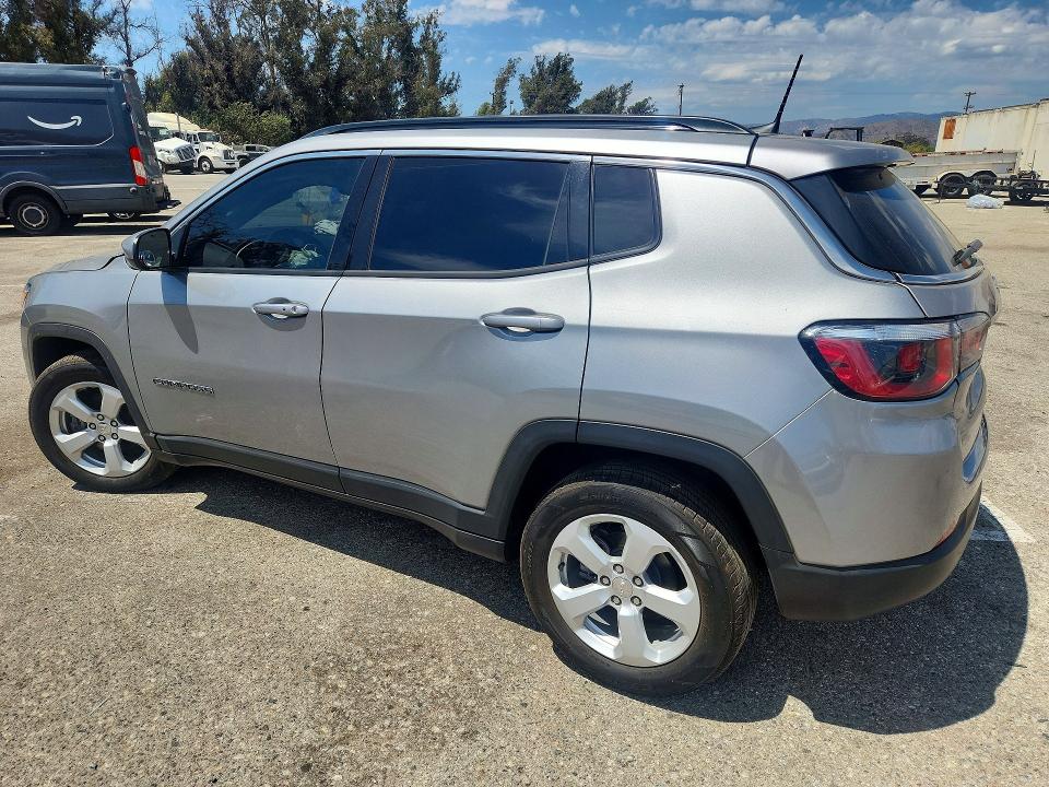 Photo 2 from auction – 2020 JEEP COMPASS with VIN 3C4NJCBB1LT162388
