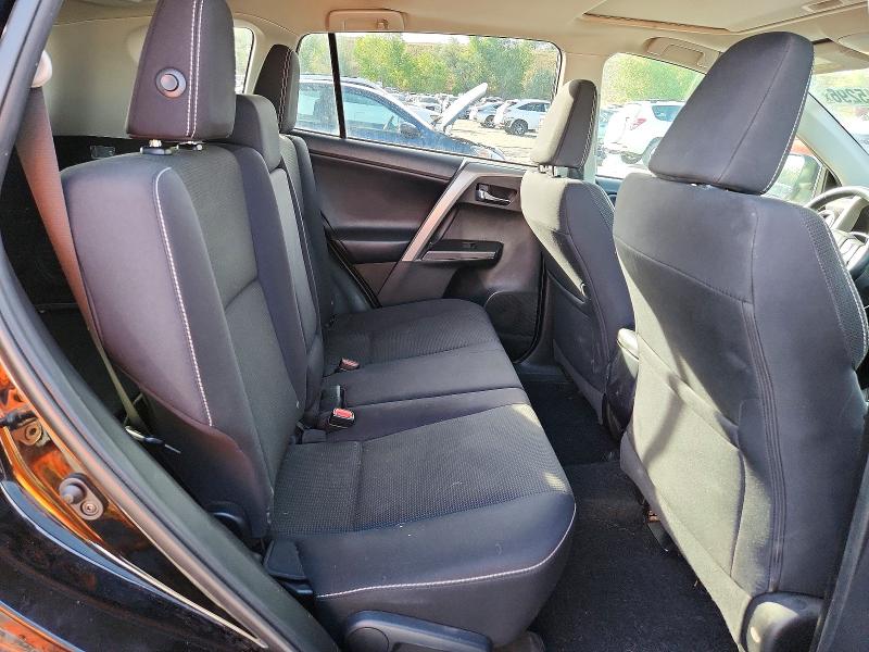 Photo 11 from auction – 2018 TOYOTA RAV4 with VIN 2T3RFREV8JW792278