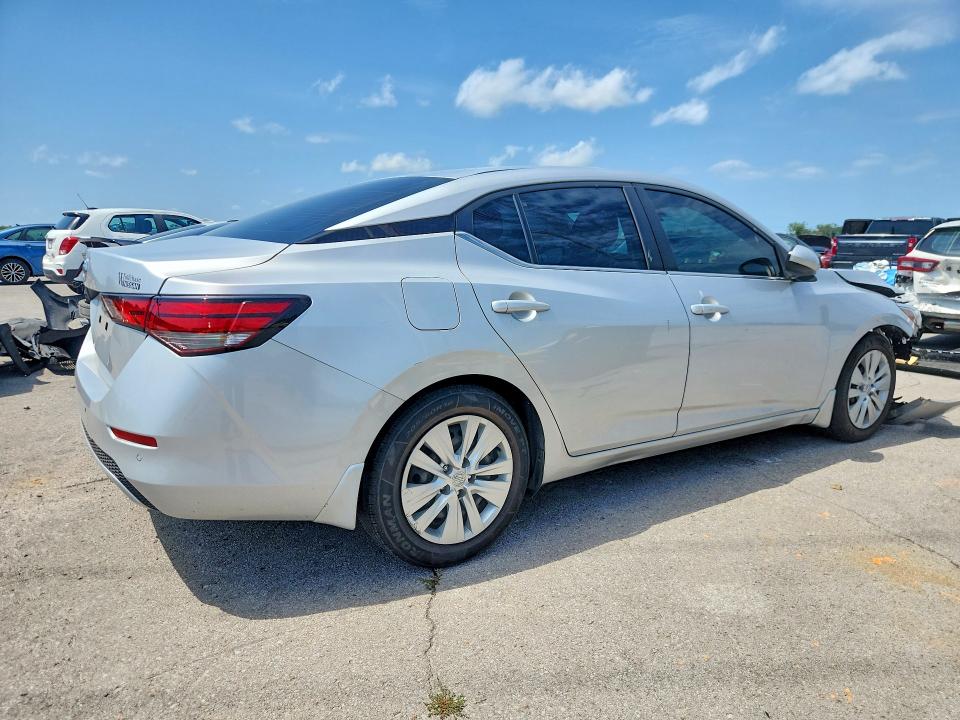 Photo 3 from auction – 2023 NISSAN SENTRA with VIN 3N1AB8BV2PY258075
