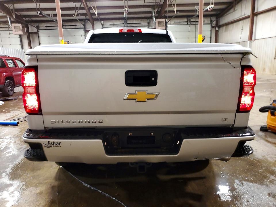 Photo 6 from auction – 2018 CHEVROLET SILVERADO with VIN 1GCVKREC7JZ199245