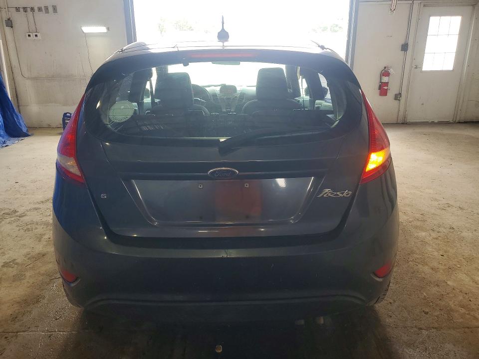 Photo 6 from auction – 2011 FORD FIESTA with VIN 3FADP4EJ2BM232045