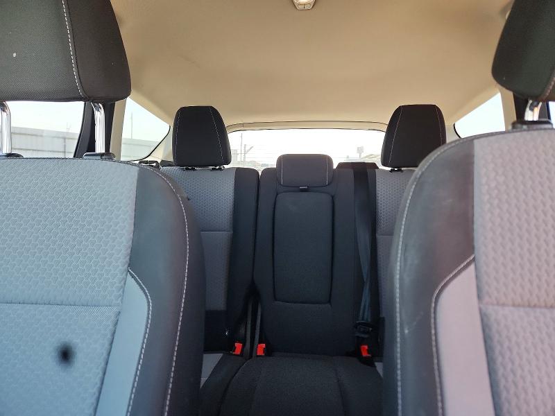 Photo 10 from auction – 2017 FORD ESCAPE with VIN 1FMCU0GD5HUE09699