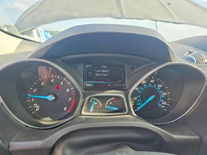 Photo 9 from auction – 2016 FORD ESCAPE with VIN 1FMCU0G92GUA00148