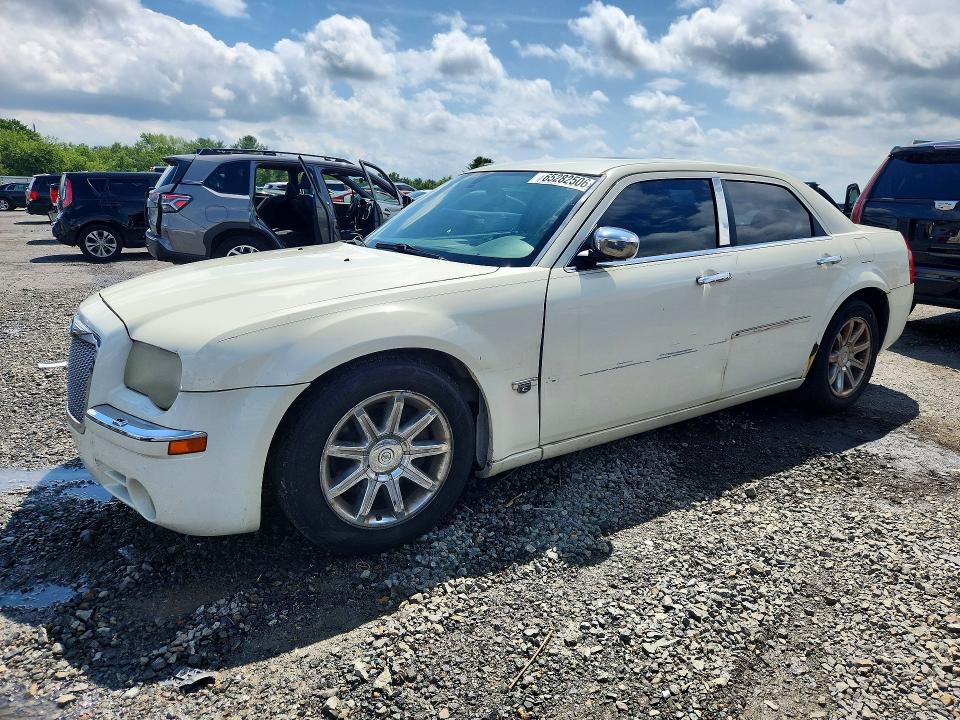 CHRYSLER 300C 2006 with VIN 2C3LA63H76H209596 - Photo from auction