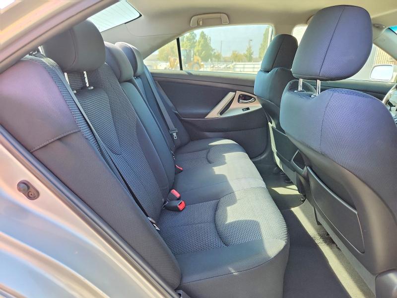Foto 10 de la subasta – 2011 TOYOTA CAMRY con VIN 4T1BF3EKXBU620994