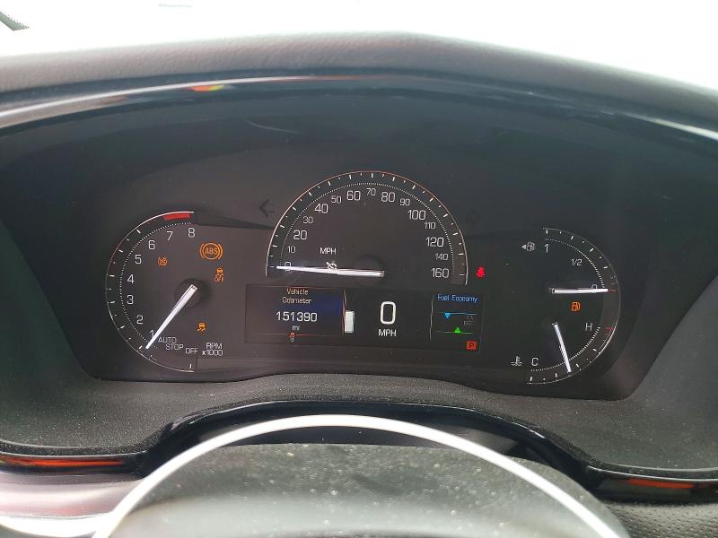 Photo 9 from auction – 2017 CADILLAC XT5 with VIN 1GYKNBRS8HZ111536
