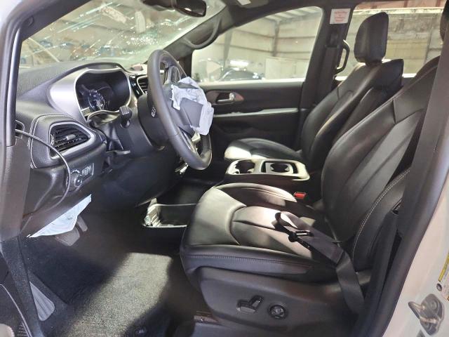 Photo 7 from auction – 2025 CHRYSLER PACIFICA with VIN 2C4RC1BG0SR523557