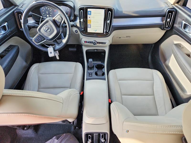 Photo 8 from auction – 2019 VOLVO XC40 with VIN YV4162UK2K2094042