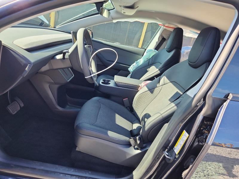 Снимка 7 от търг – 2026 TESLA MODEL Y с VIN 7SAYGDEE6TA661466