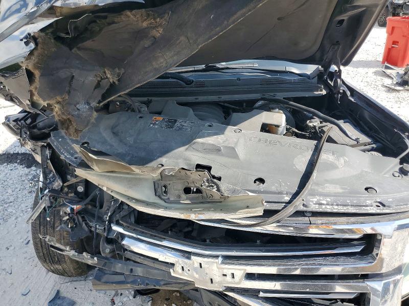 Photo 12 from auction – 2015 CHEVROLET SUBURBAN with VIN 1GNSCKKCXFR162183
