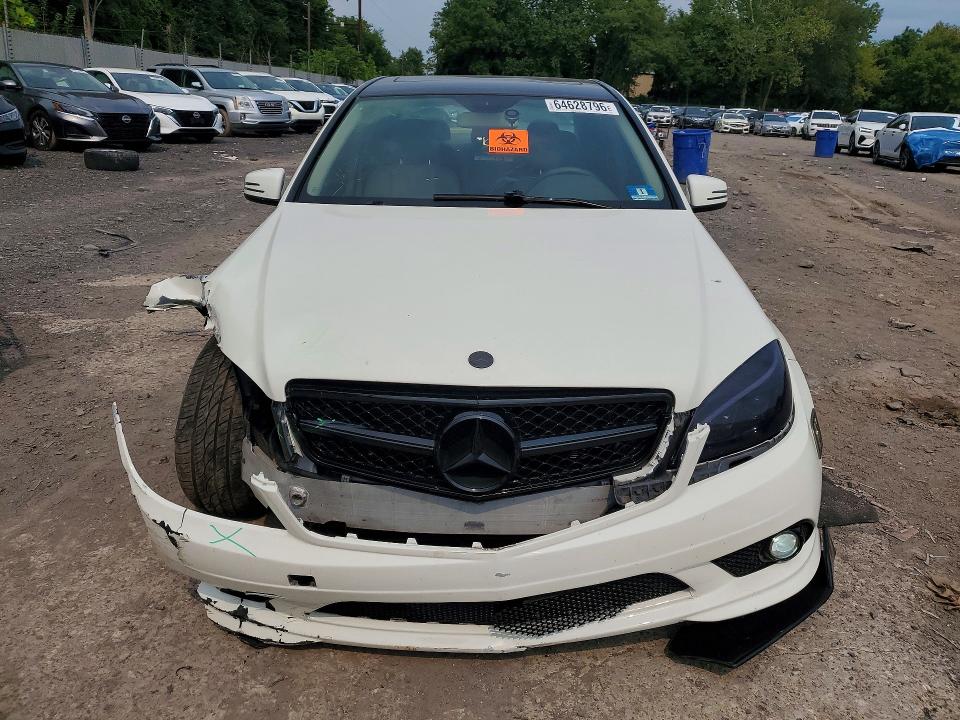 Photo 5 from auction – 2011 MERCEDES-BENZ C with VIN WDDGF8BB7BR183105