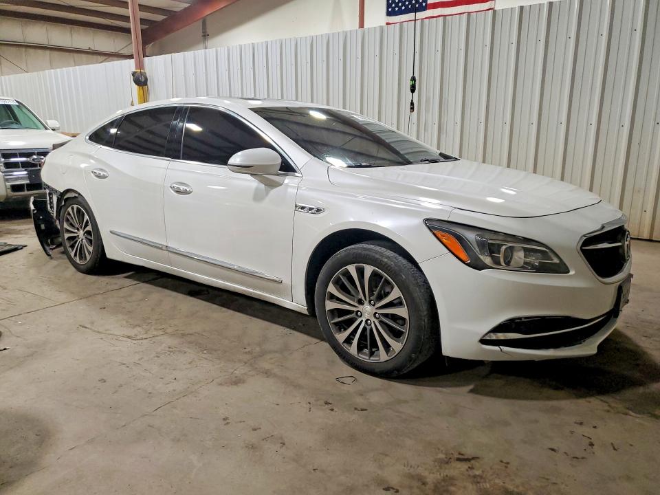 Photo 4 from auction – 2017 BUICK LACROSSE with VIN 1G4ZR5SS8HU157817
