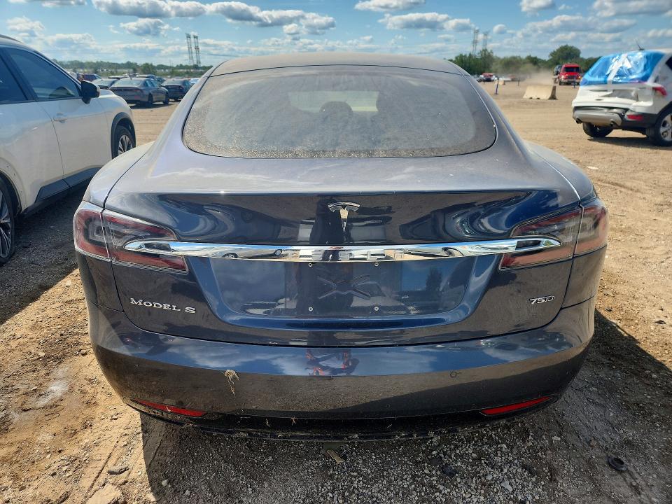 Photo 6 from auction – 2017 TESLA MODEL S with VIN 5YJSA1E28HF222255