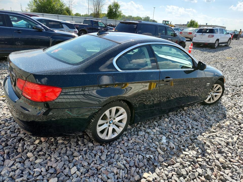 Photo 3 from auction – 2011 BMW 328 with VIN WBAKF5C56BE395767
