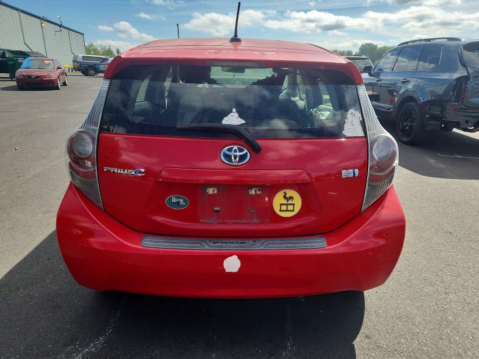 Photo 6 from auction – 2012 TOYOTA PRIUS C with VIN JTDKDTB31C1017832