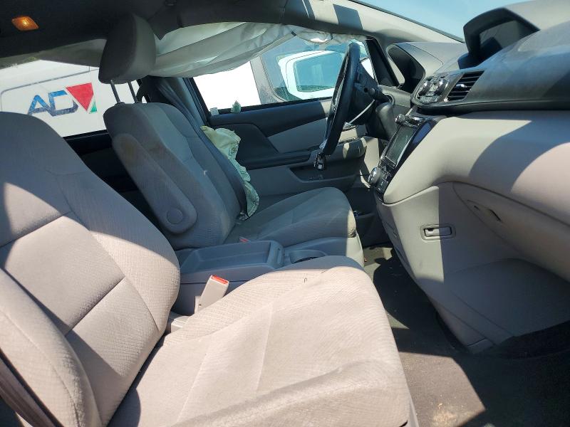 Photo 7 from auction – 2016 HONDA ODYSSEY with VIN 5FNRL5H34GB095524