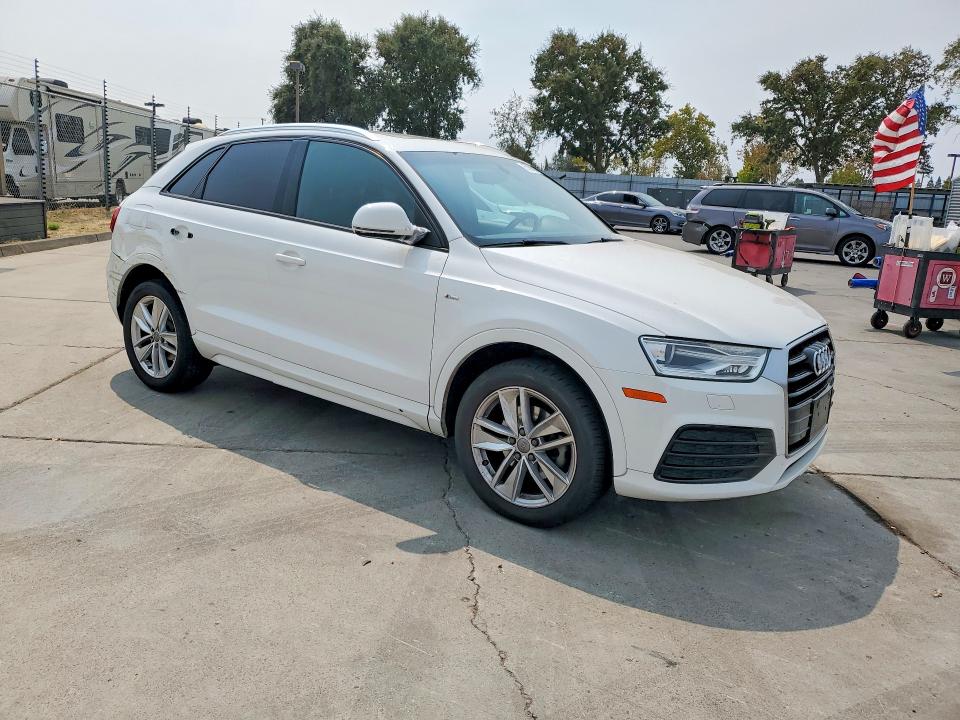 Zdjęcie 4 z aukcji – 2018 AUDI Q3 z VIN WA1BCCFS1JR012160