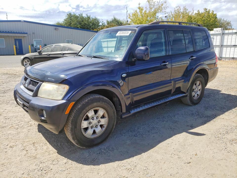 2004 MITSUBISHI MONTERO