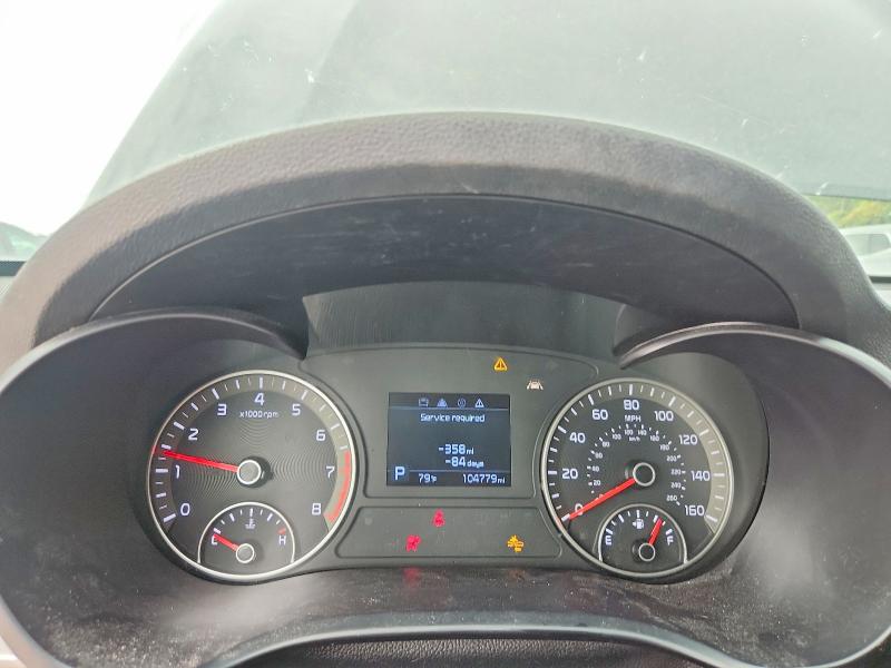 Zdjęcie 9 z aukcji – 2019 KIA OPTIMA z VIN 5XXGU4L18KG304029