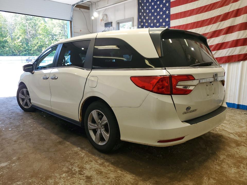 Photo 2 from auction – 2018 HONDA ODYSSEY with VIN 5FNRL6H54JB045205