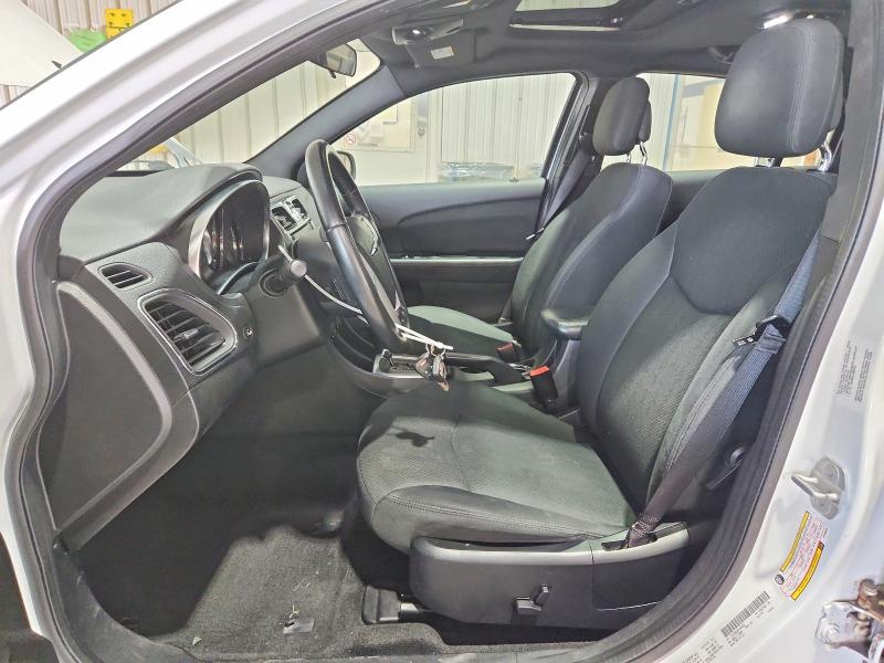 Photo 7 from auction – 2012 CHRYSLER 200 with VIN 1C3CCBBG0CN109239