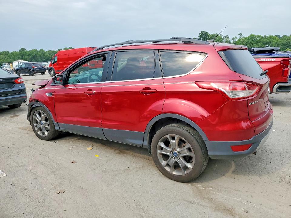 Photo 2 from auction – 2013 FORD ESCAPE with VIN 1FMCU0GX0DUB21593