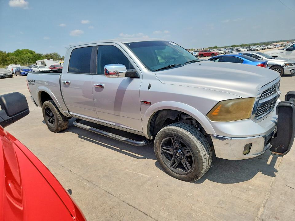 Photo 4 from auction – 2015 RAM 1500 with VIN 1C6RR7NM9FS658180