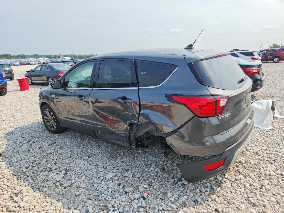 Photo 2 from auction – 2019 FORD ESCAPE with VIN 1FMCU9GD9KUA96958