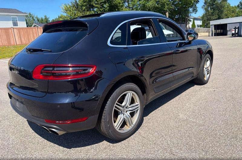 Photo 4 from auction – 2015 PORSCHE MACAN with VIN WP1AB2A51FLB57434