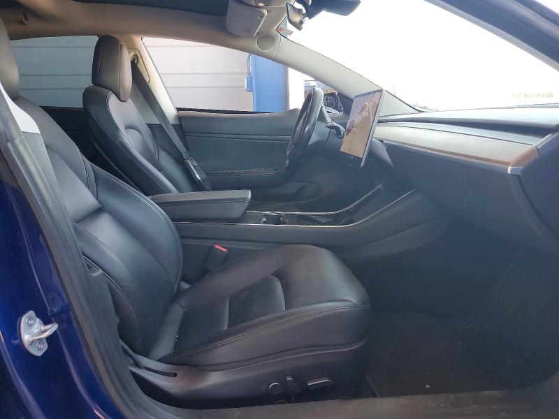 Photo 7 from auction – 2018 TESLA MODEL 3 with VIN 5YJ3E1EA2JF160504
