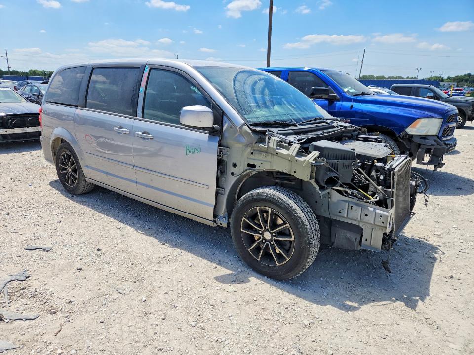 Photo 4 from auction – 2016 DODGE GRAND CARAVAN with VIN 2C4RDGBG0GR171913