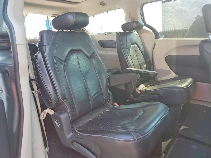 Photo 11 from auction – 2020 CHRYSLER PACIFICA with VIN 2C4RC1GG7LR125398