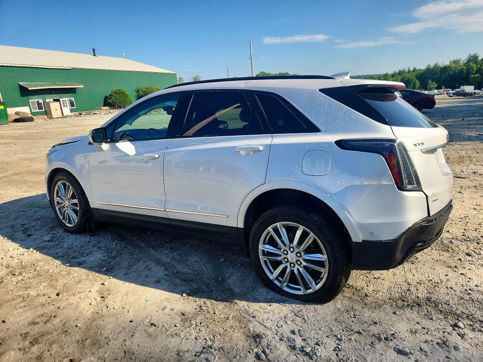 Photo 2 from auction – 2024 CADILLAC XT5 with VIN 1GYKNGRS7RZ714962